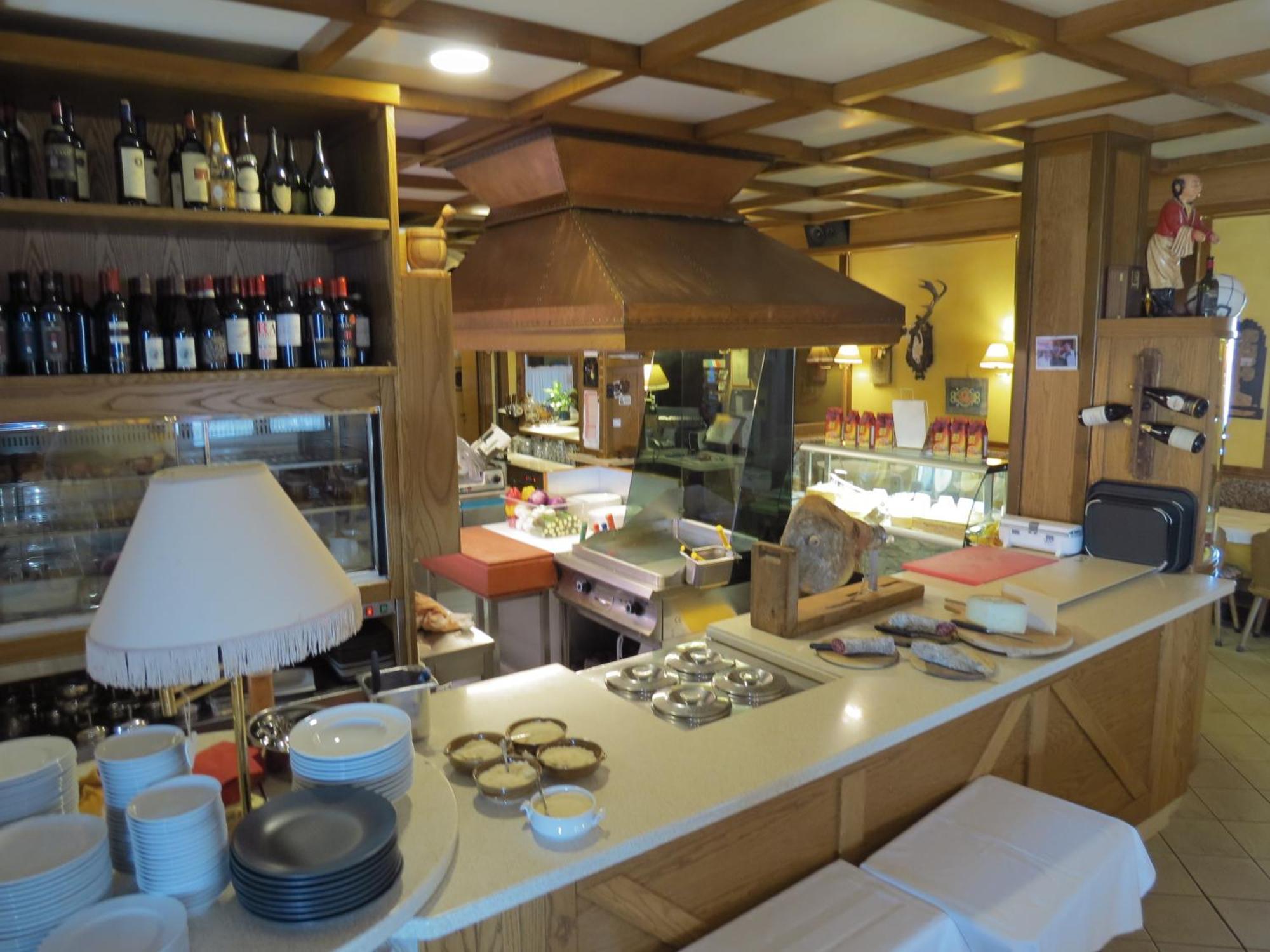La Baita D'Oro Ristorante Residence Monteduro Ngoại thất bức ảnh